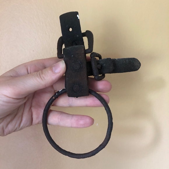 Old Rusted Metal - Picture 5 of 5